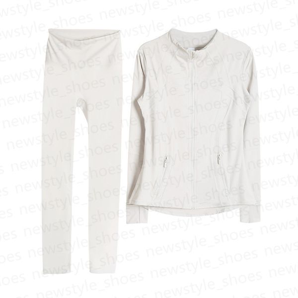 2-piece women's yoga set with quick-dry jacket and elastic waist leggings for fitness workouts
