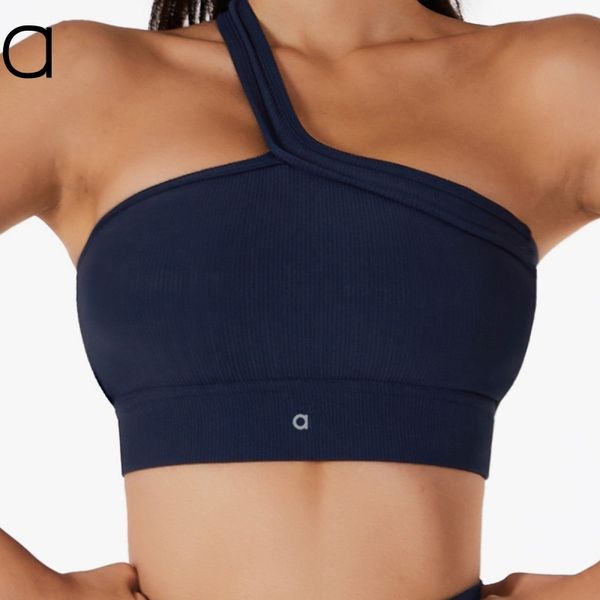Breathable and supportive spring and summer yoga tops for women with integrated back bras