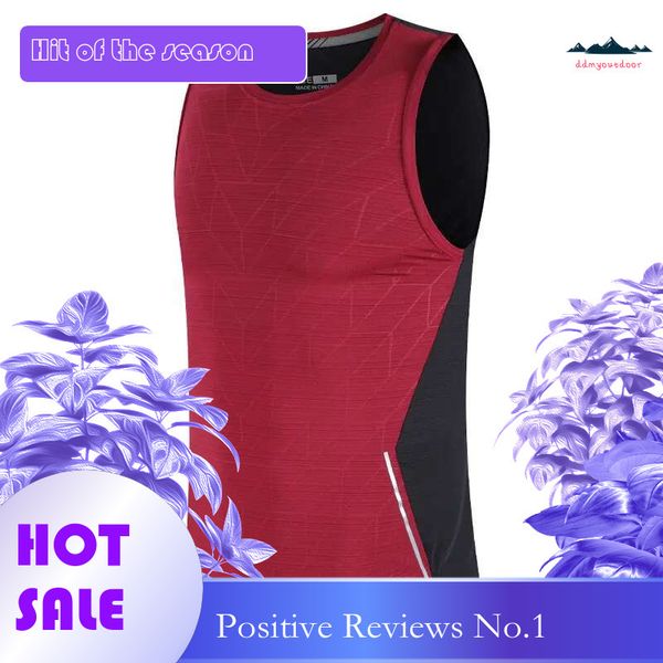 China's domestic men's fitness vest features patchwork design, stylish track singlet with breathable, quick-dry fabric for casual running and jogging