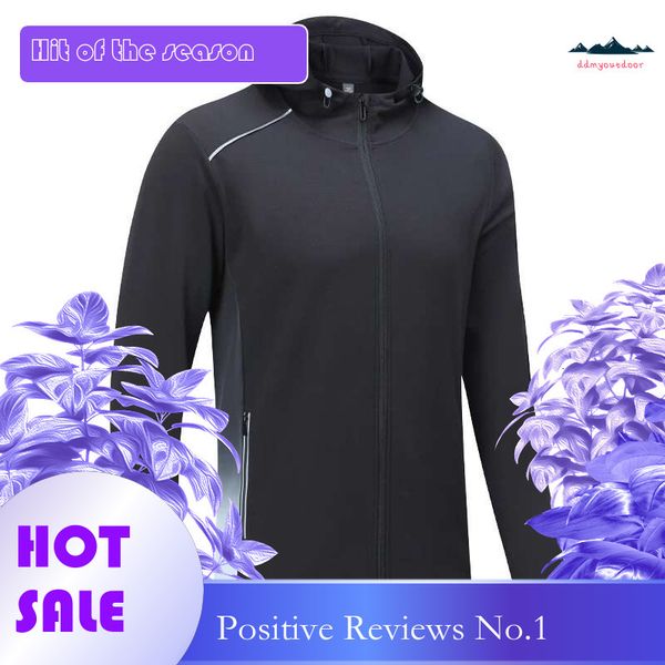 China's domestic men's jogging jacket for running, football, and outdoor activities, featuring quick-dry, breathable fabric with a hood, reflective details, zipper pockets, and ideal for gym workouts