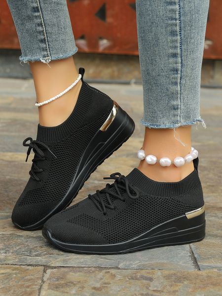 Durable women's gym shoes with slip-resistant soles for workouts