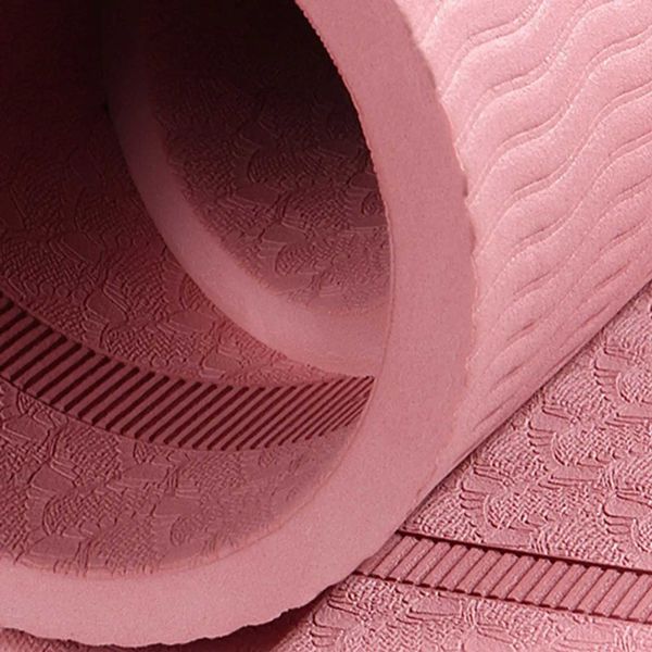 High-density anti-slip yoga mat cushion in gray, 6mm thick, for exercise and skipping