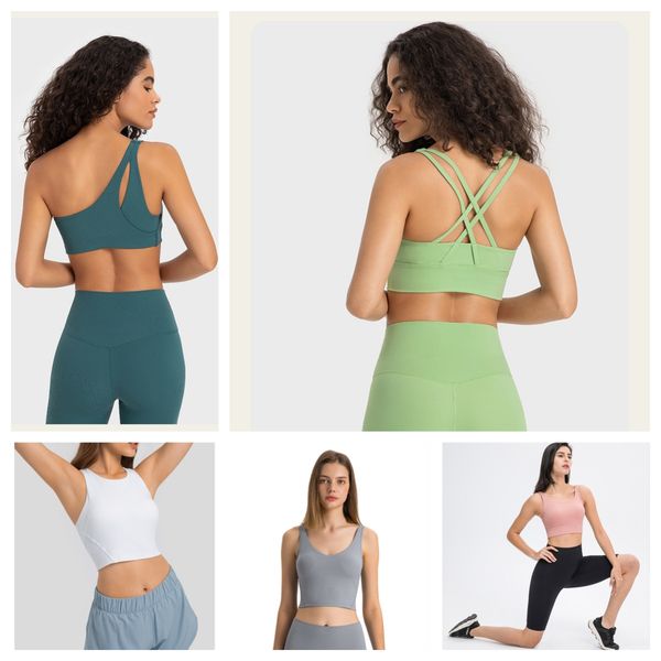High-impact seamless yoga sports top for women, perfect for gym workouts and active wear