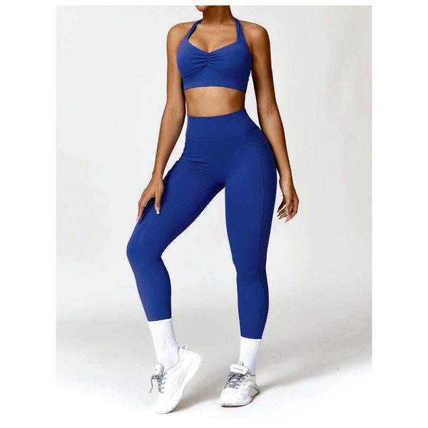 High-quality custom print sets for women's workout clothes, including sports bras and V-back yoga pants in plus sizes