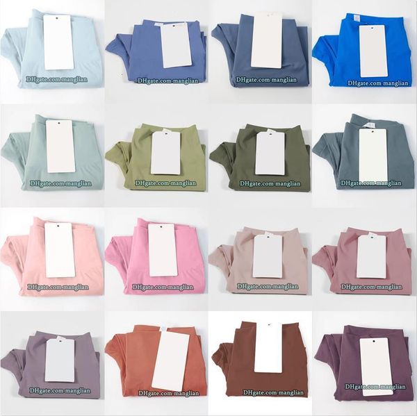 High-stretch premium yoga leggings with sculpting fit and flatlock seams for pilates and fitness