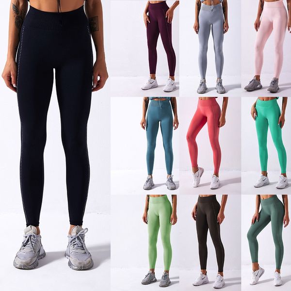High-waisted stretchy seamless leggings for women's gym workouts, running, yoga, and soccer