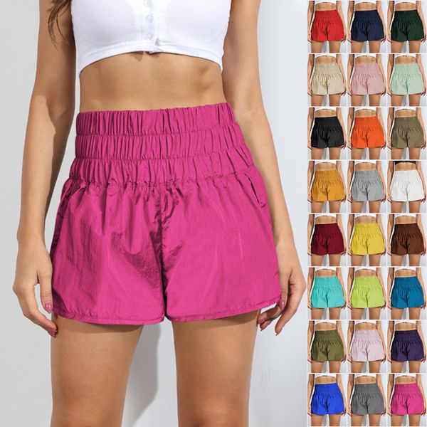 High-waisted yoga shorts for women, perfect for sports, fitness, and running with quick-drying elastic fabric