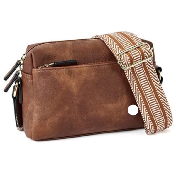 LL yoga bag Stylish shoulder bag Small crossbody bag Colorful shoulder strap waist pack

Fashionable yoga tote Compact crossbody purse Vibrant strap waist bag