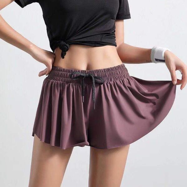 Lu's new lightweight breathable yoga shorts with nude lining for women's running and fitness