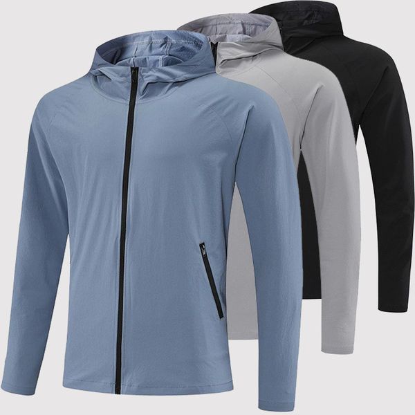 Men's casual sporty hooded jacket with zipper, ideal for outdoor activities like jogging and hiking, made from breathable fabric