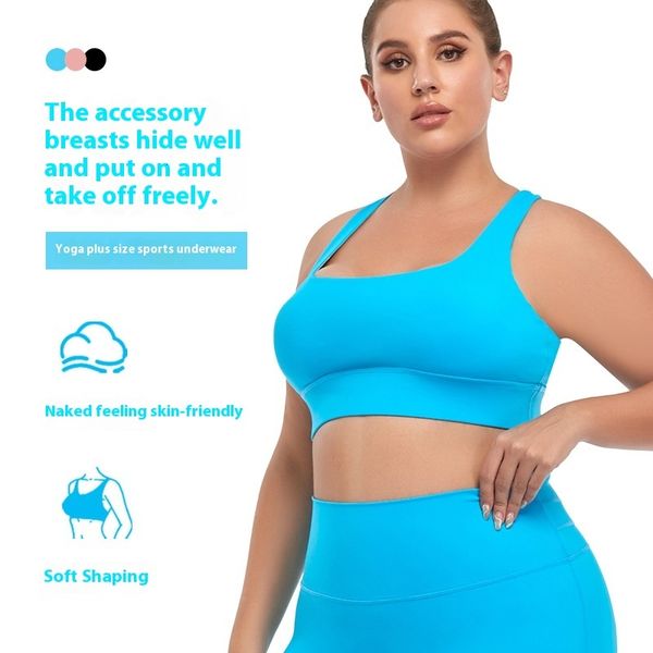 Plus-size women's high-impact sports bra with cushioned support, yoga-friendly design, and stylish back straps