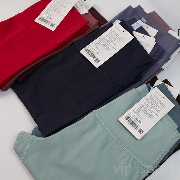 Spring and Summer Cropped Pant New T-line-free Capri Pants Solid Color Yoga Sport Trousers Track and Field Tennis Push-ups Swift Speed Wunde

New cropped capri pants for spring and summer, t-line-f...