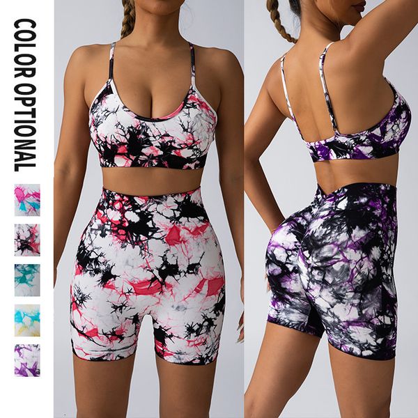 Two-tone tie-dye seamless bra featuring breast pads, hip-lifting design for sports, running, fitness, and yoga, paired with shorts