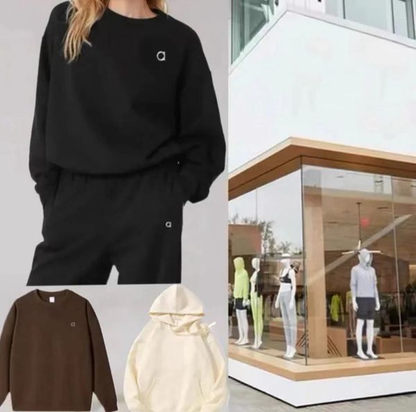 Women's 3D Logo Yoga Hoodie - Oversized Fit, Loose Long Sleeve Crop Top for Workouts