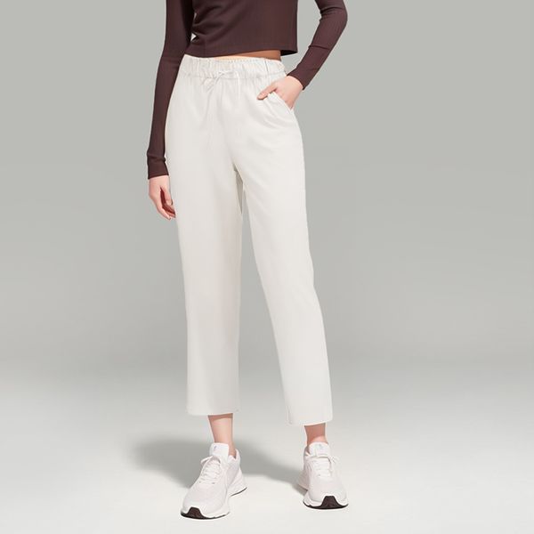 Women's 7/8 Yoga Jogging Pants with Pockets - Soft High Waist Stretch Sweatpants in 6 Colors