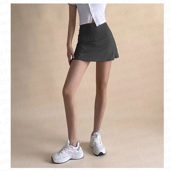 Women's Athletic Yoga Skirts - Solid Color Pleated Tennis Shorts for Golf and Fitness with Anti-Exposure Design in 6 Colors X8