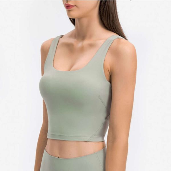 Women's built-in bra tank top with U-neck and backless design for yoga, light support gym wear, summer sports underwear with naked feel