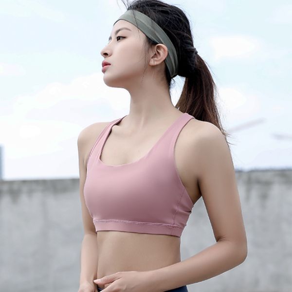 Women's fitness crop tops for yoga and sports, stylish gym wear and supportive bras for active girls