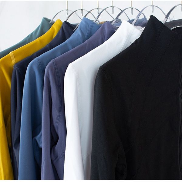 Women's fitted yoga jacket for spring workouts and running, high-quality solid color cardigan top