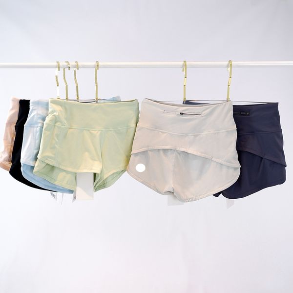 Women's high-waisted yoga shorts with elastic lining for running and fitness workouts