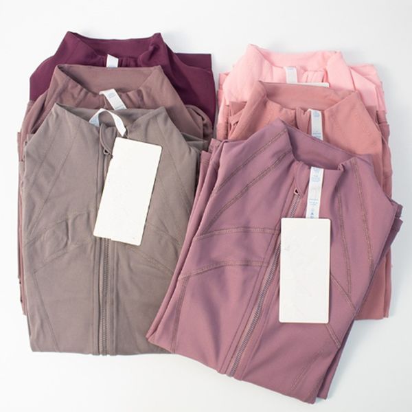 Women's quick-dry zip-up yoga jacket for sports and fitness, a high-quality activewear top