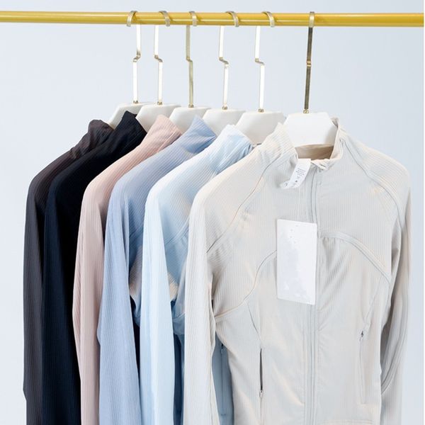 Women's ribbed yoga jacket with stand collar, breathable nylon, high stretch, slim fit for jogging, sun-protective