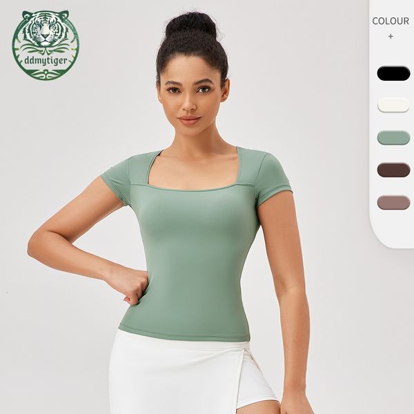 Women's spring/summer square neck sporty short sleeve slim-fit quick-dry running and fitness tee with breathable fabric