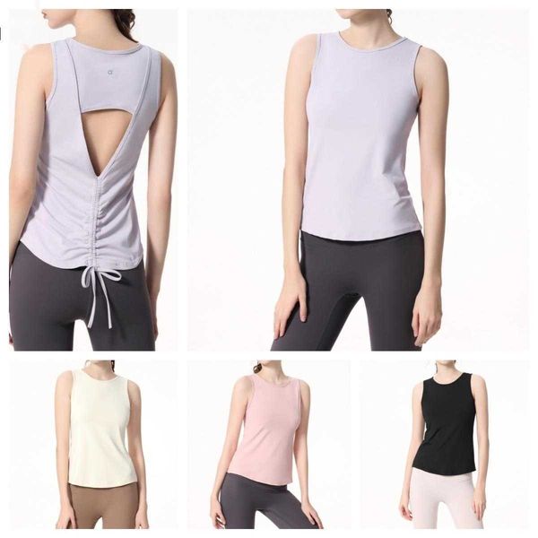 Women's stylish workout tank for running and yoga