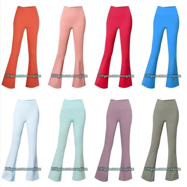 Women's yoga outfit with flared pants, high-stretch fabric, sculpting fit leggings, and flatlock seams for Pilates and yoga