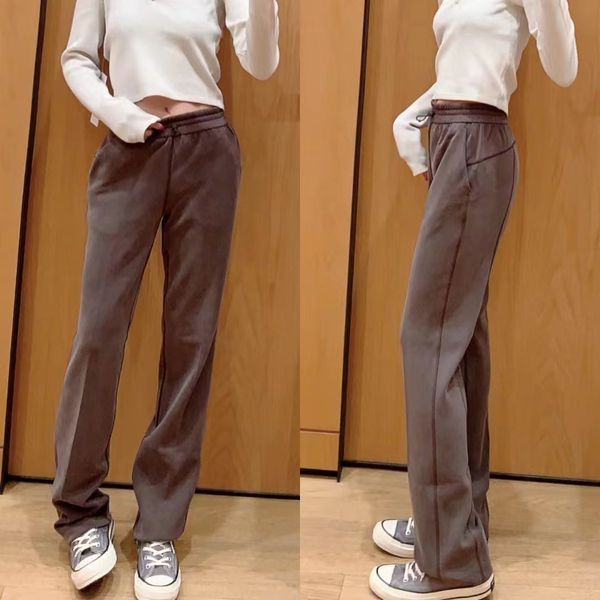 Yoga Softstreme Pants with Split-Hem for Women - Elastic Waist Joggers, Leg-Revealing Align Trousers, Flared Fitness Tights