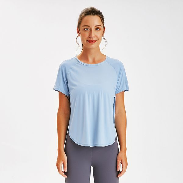 Yoga sports tops for women, loose short-sleeved gym shirts that are breathable, quick-drying and perfect for fitness or casual wear